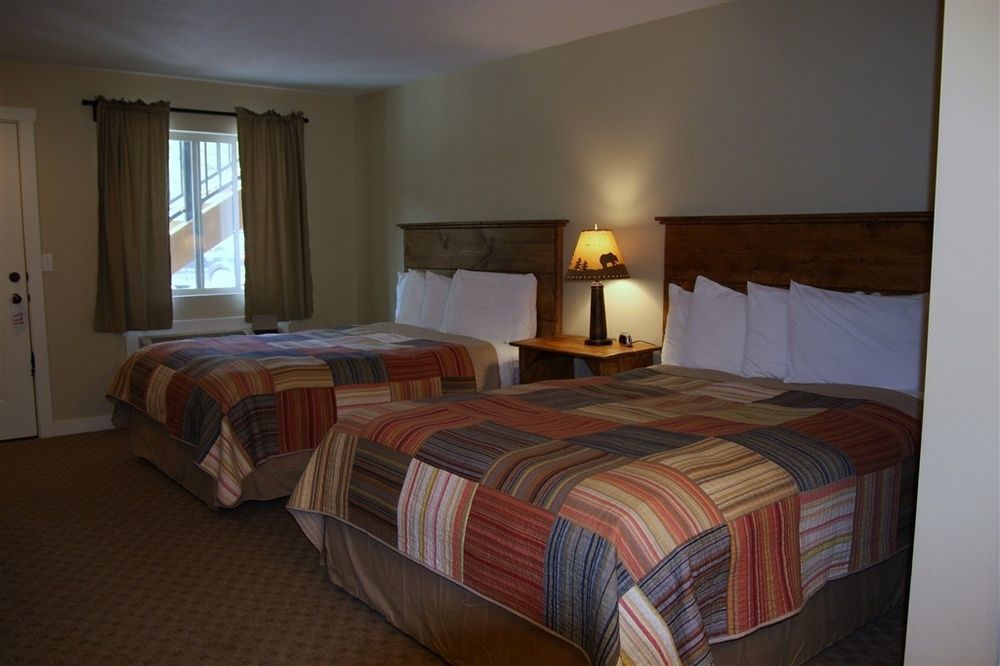 Moose Creek Inn West Yellowstone Exteriér fotografie