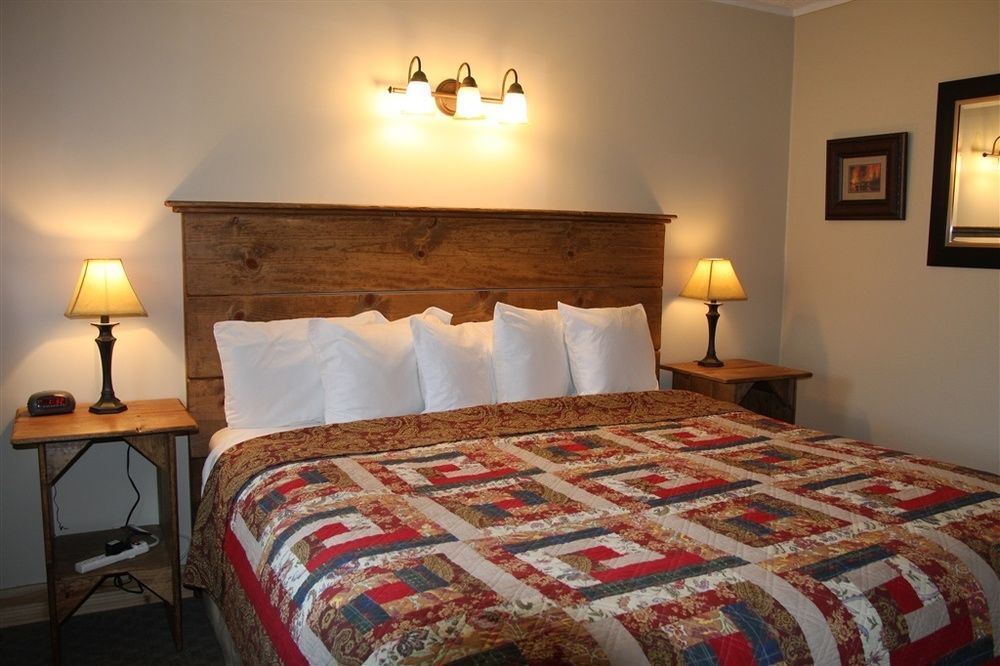 Moose Creek Inn West Yellowstone Exteriér fotografie