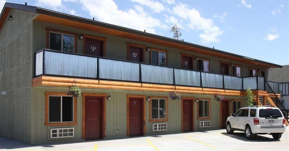 Moose Creek Inn West Yellowstone Exteriér fotografie