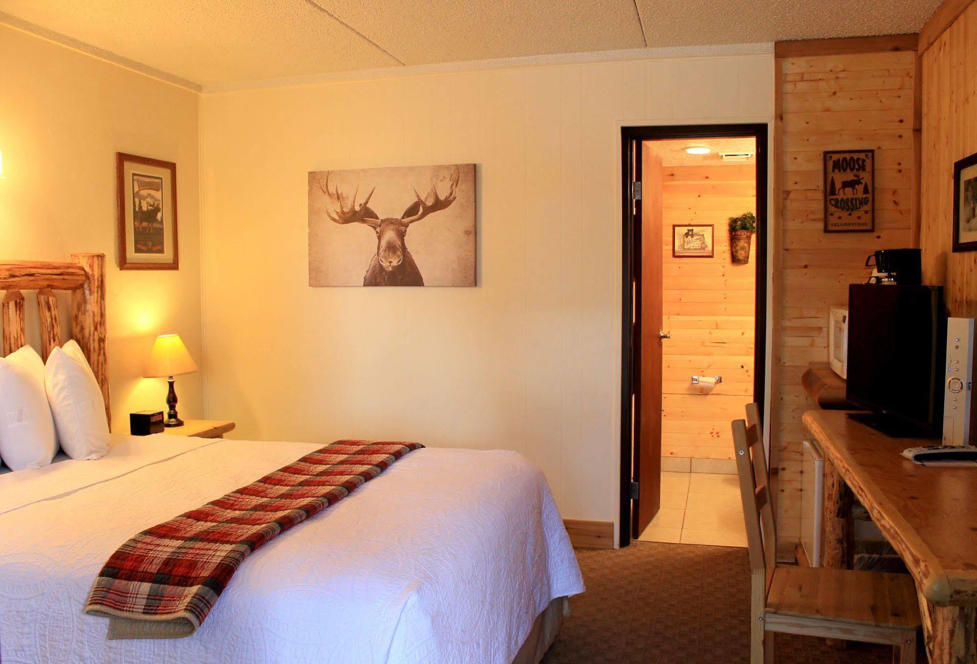 Moose Creek Inn West Yellowstone Exteriér fotografie