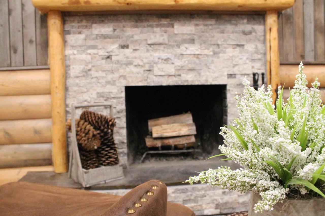Moose Creek Inn West Yellowstone Exteriér fotografie
