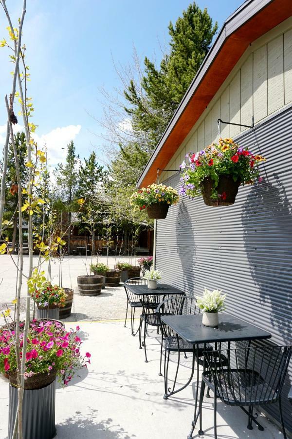 Moose Creek Inn West Yellowstone Exteriér fotografie