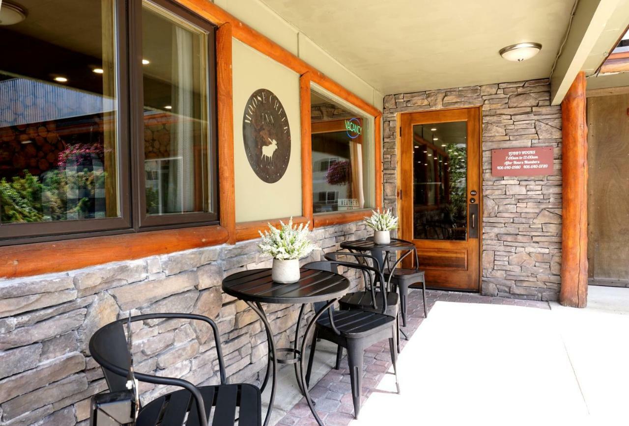 Moose Creek Inn West Yellowstone Exteriér fotografie